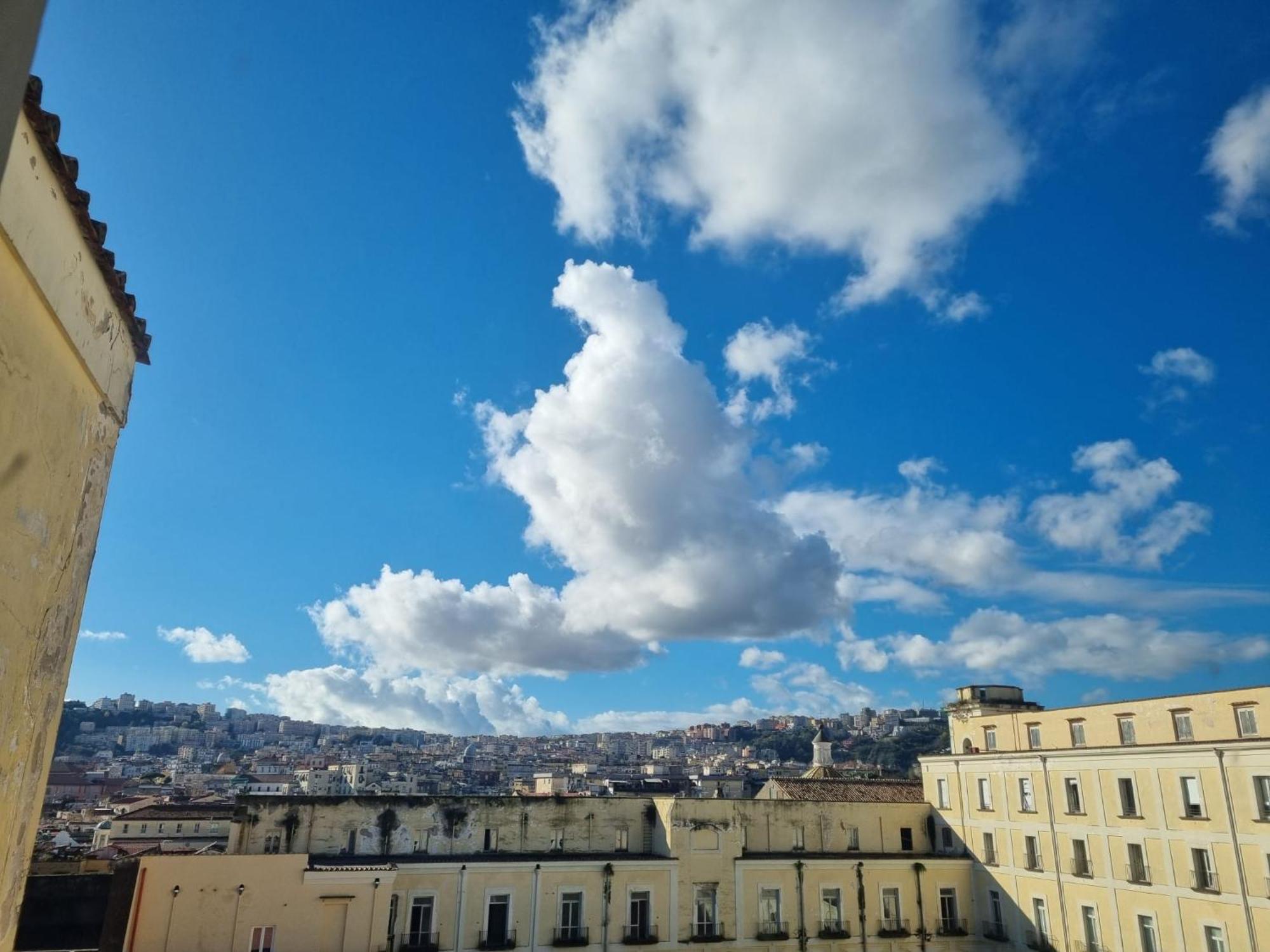 Niluna Naples Exterior photo