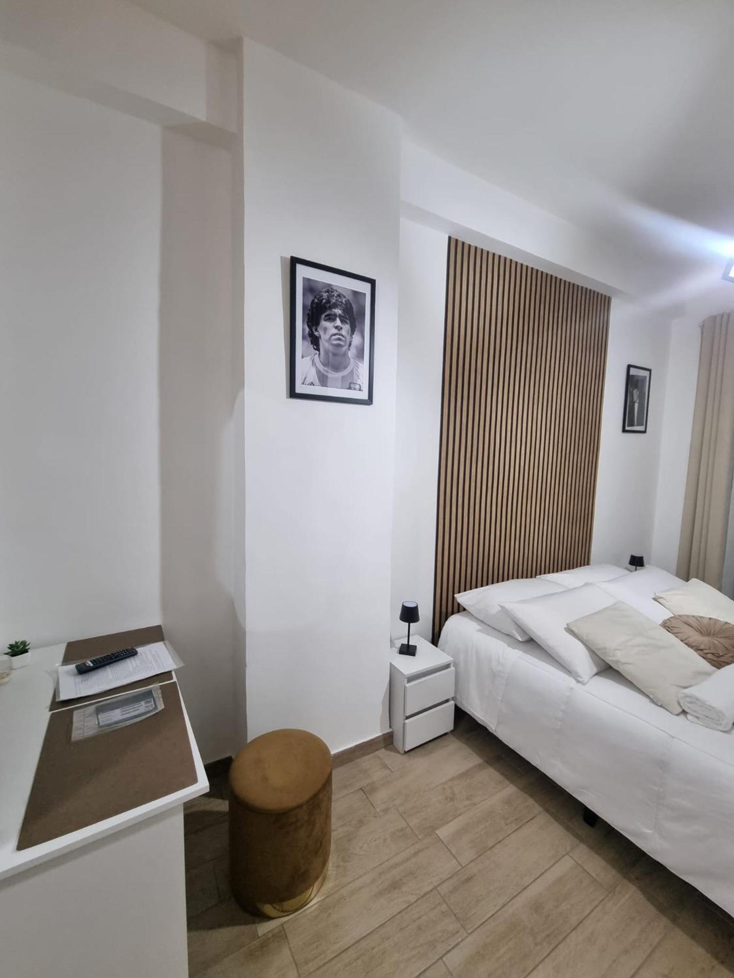 Niluna Naples Exterior photo